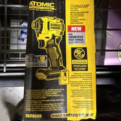 DEWALT DRIVER
