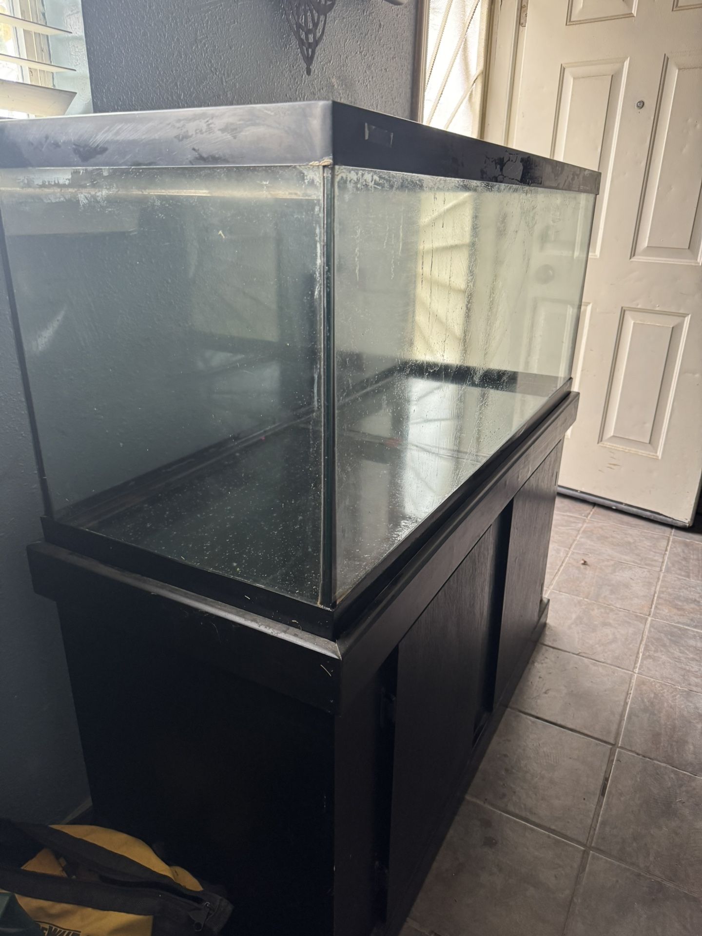 75 Gallon Tank & Stand Ensemble