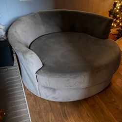 Round Sofa/ Gray For Free