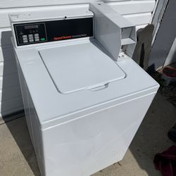SpeedQueen Washing Machine