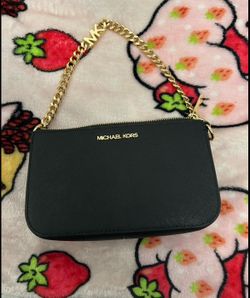 Micheal Kors woman’s purse 🖤🖤🖤