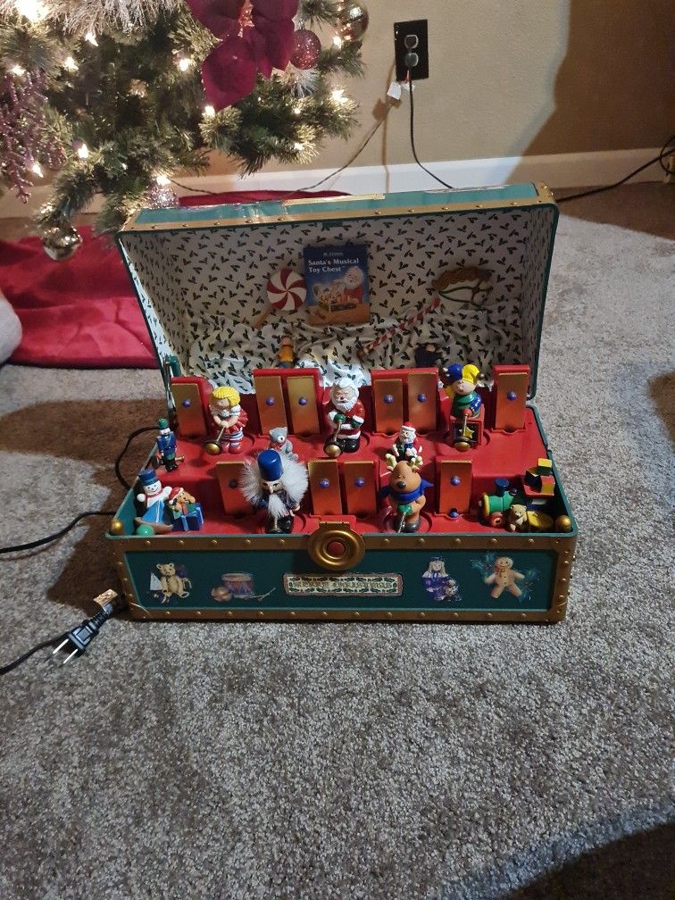 Vintage Mr. Christmas Santa's Musical Toy Chest