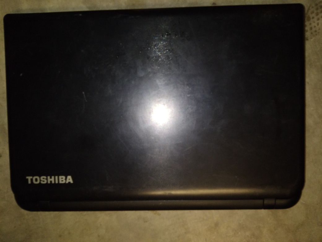 Toshiba laptop with windows 10