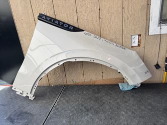 2020 2021 2022 LINCOLN AVIATOR RIGHT SIDE FENDER OEM USED #8230