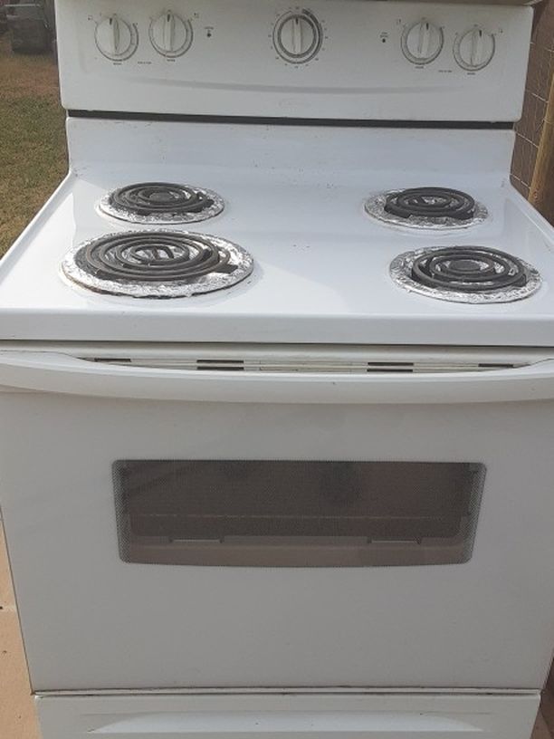 Range hood And Stove