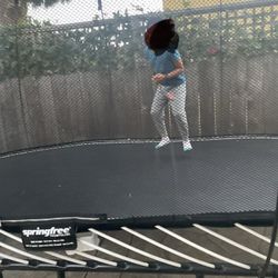 Springfree Trampoline - Top Of The Line 