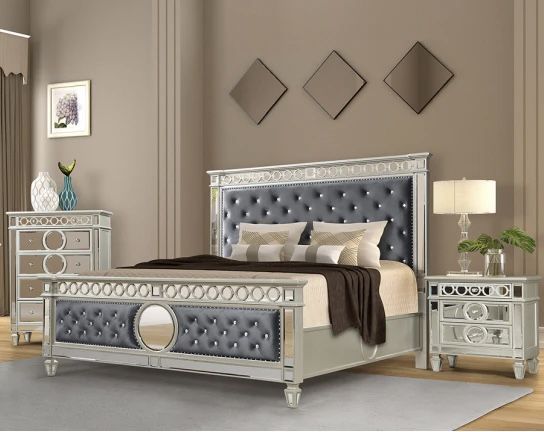 4pc Mirrored Bedroom Furniture - Bed Dresser Mirror Nightstand