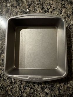 8 in. cake pan