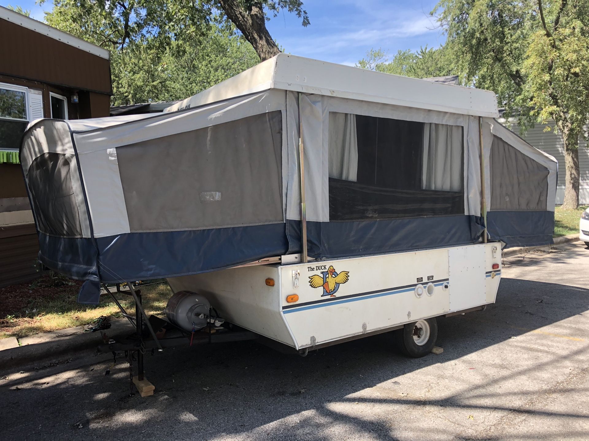 1996 Dutchman Duck 7x17 Pop Up Camper