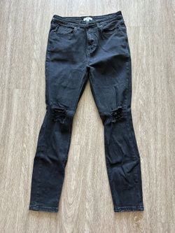 Banana Republic Women's Black Skinny Jeans w/ Distressed Knee