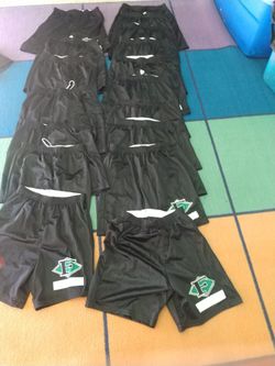 17 Shorts Nuevos Adult M.$40  + 1 L Por Todos 