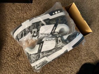 LV Black & White Designer-Inspired Sneakers (New)