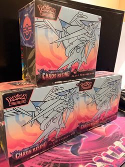 Pokémon Center Chaos Rising Elite Trainer Box