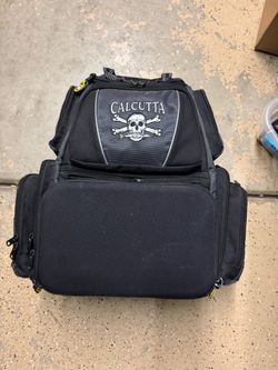 Calcutta backpack like new tackle Fishkng bag.