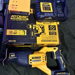 New Dewalt 20V Max 5/8 SDS Rotary Hammer Drill, 20V XR Sawzall, 6 AMP Fast Charger, And Topoff Power Inverter 