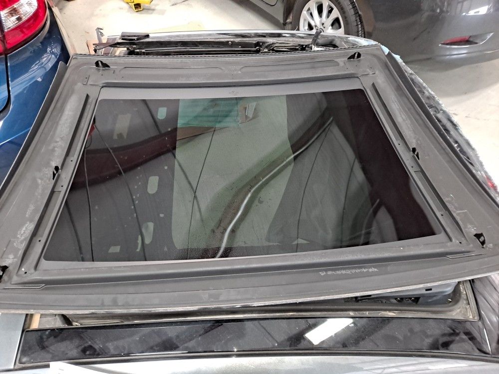 2015 Audi Sedan Sunroof Glass