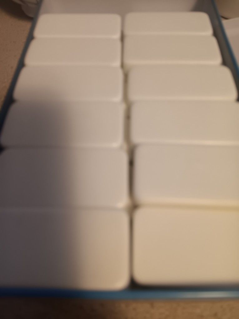 Dominoes