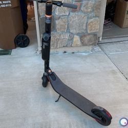 NINEBOT  E22 FOLDABLE SCOOTER