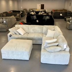 STUPENDOUS ALLOY 3 PIECE SECTIONAL