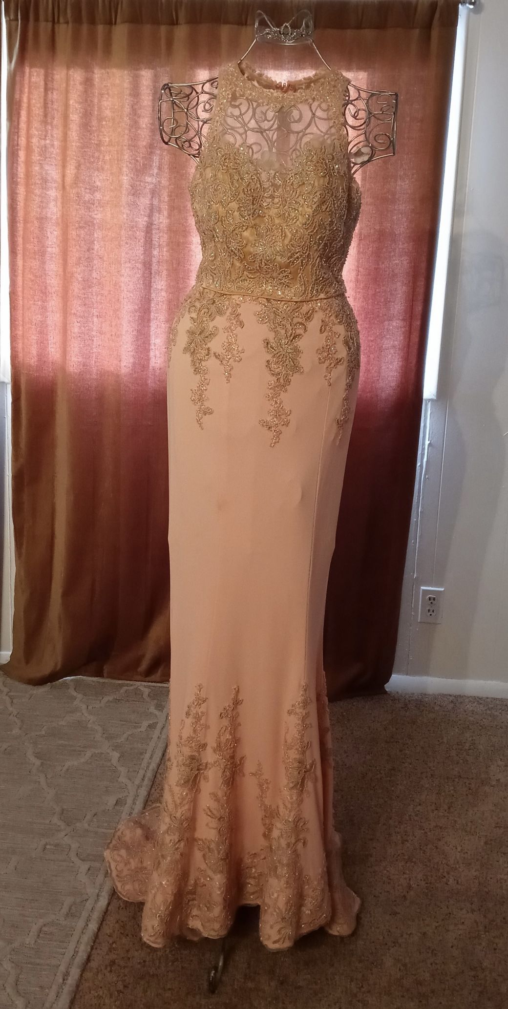 Dress Beautiful party dress. Two peice. Size 4