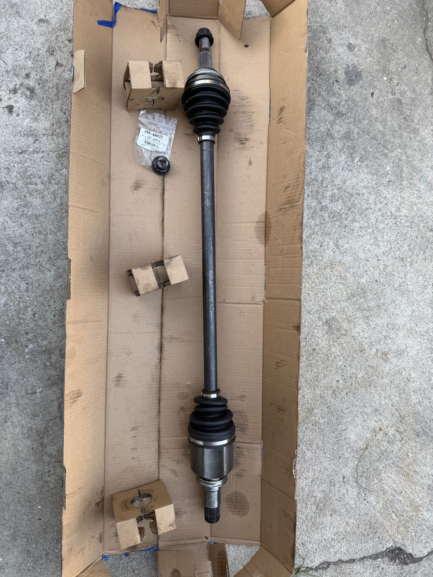 Front Right CV Axle Shaft for Toyota Lexus Passenger Side