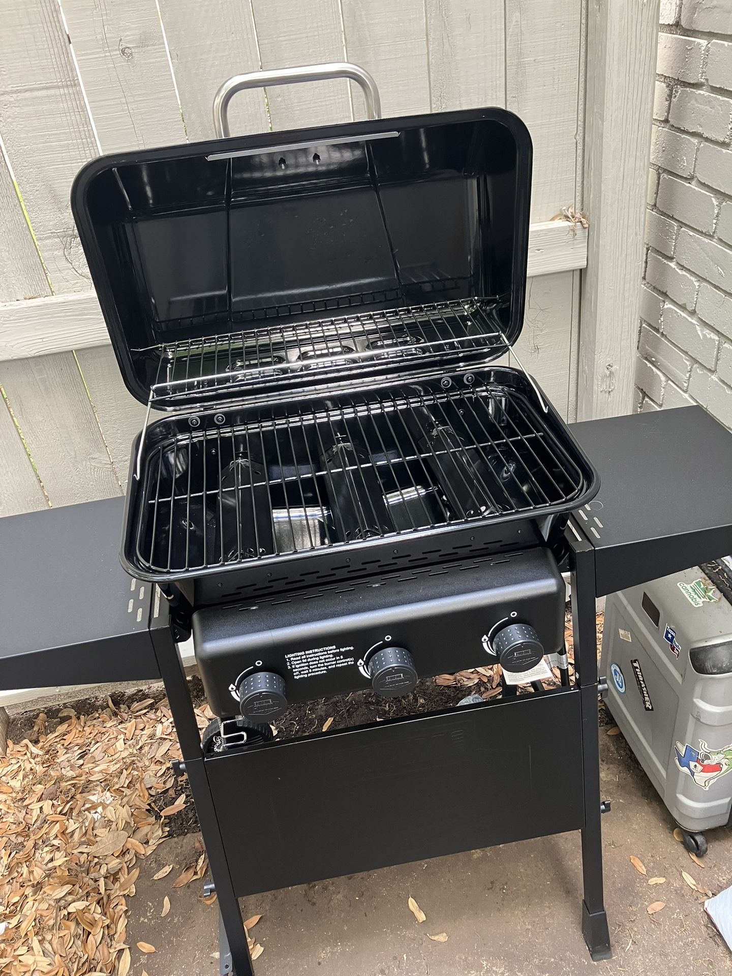 3 Burner Gas Grill 