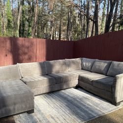 Dark green 3-Piece sectional 