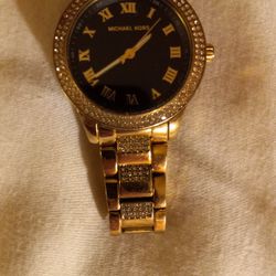 Michael Kors Females Watch