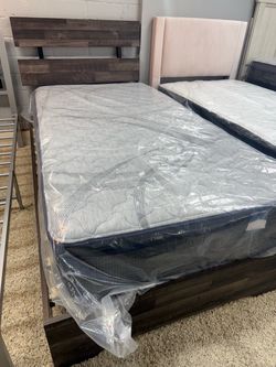 Twin Bed & Mattress