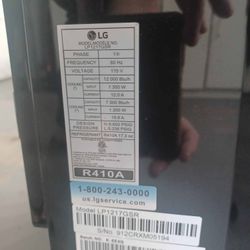 LG LP2217GSR 12000 BTU Portable Air Conditioner