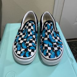 Size 6.0  Vans Off The Wall Shoes Condition Like New.