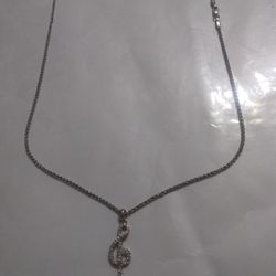 14k White Gold Chain With 10 Carat Gold Pendant With Small Diamonds Chain 20 Inch Use
