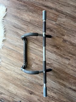 Doorway Pull-Up Bar