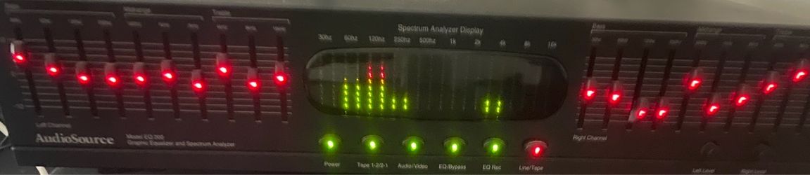 Audiosource EQ200 - 10 Band Spectrum