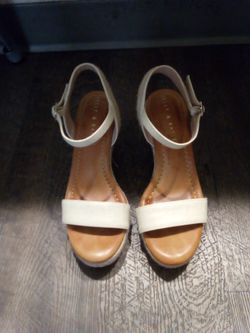 Women's wedge heels