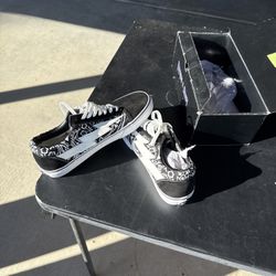 Revenge Storms X vans Size 12