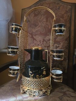 Gold Filigree Multi-Tier cup Organizer Stand