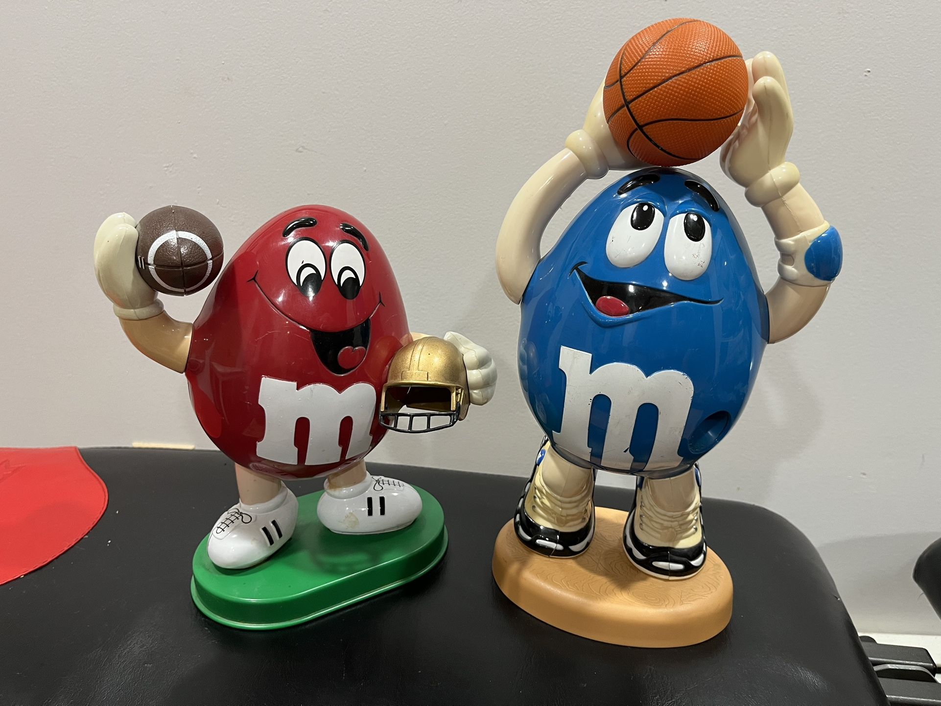 Lot of 2 M&M Candy Dispensers 1995 Collectibles Football And Basketball