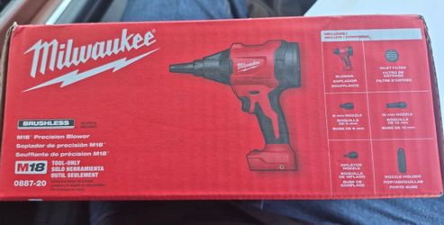 Milwaukee m18 precision blower new