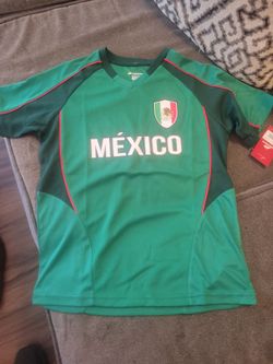 Mexico shirt size 10-12y