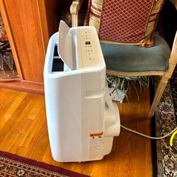 GE Portable AC 3in1 8500 BTU, Remote, Hose, Window Fittings