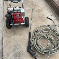 Simpson Power Washer With Honda Motor 