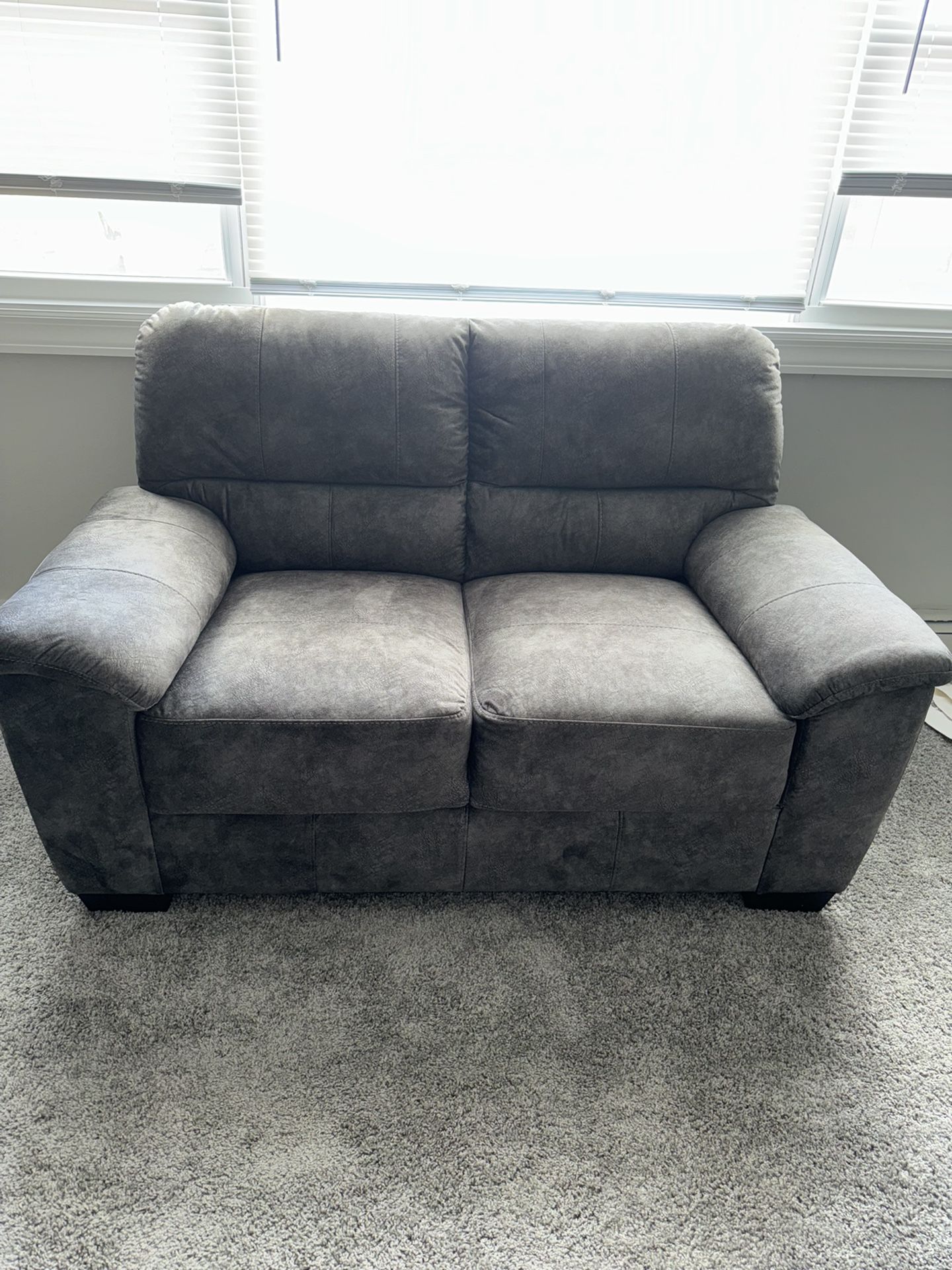 Brand New Grey Sofa And Loveseat Home & Garden