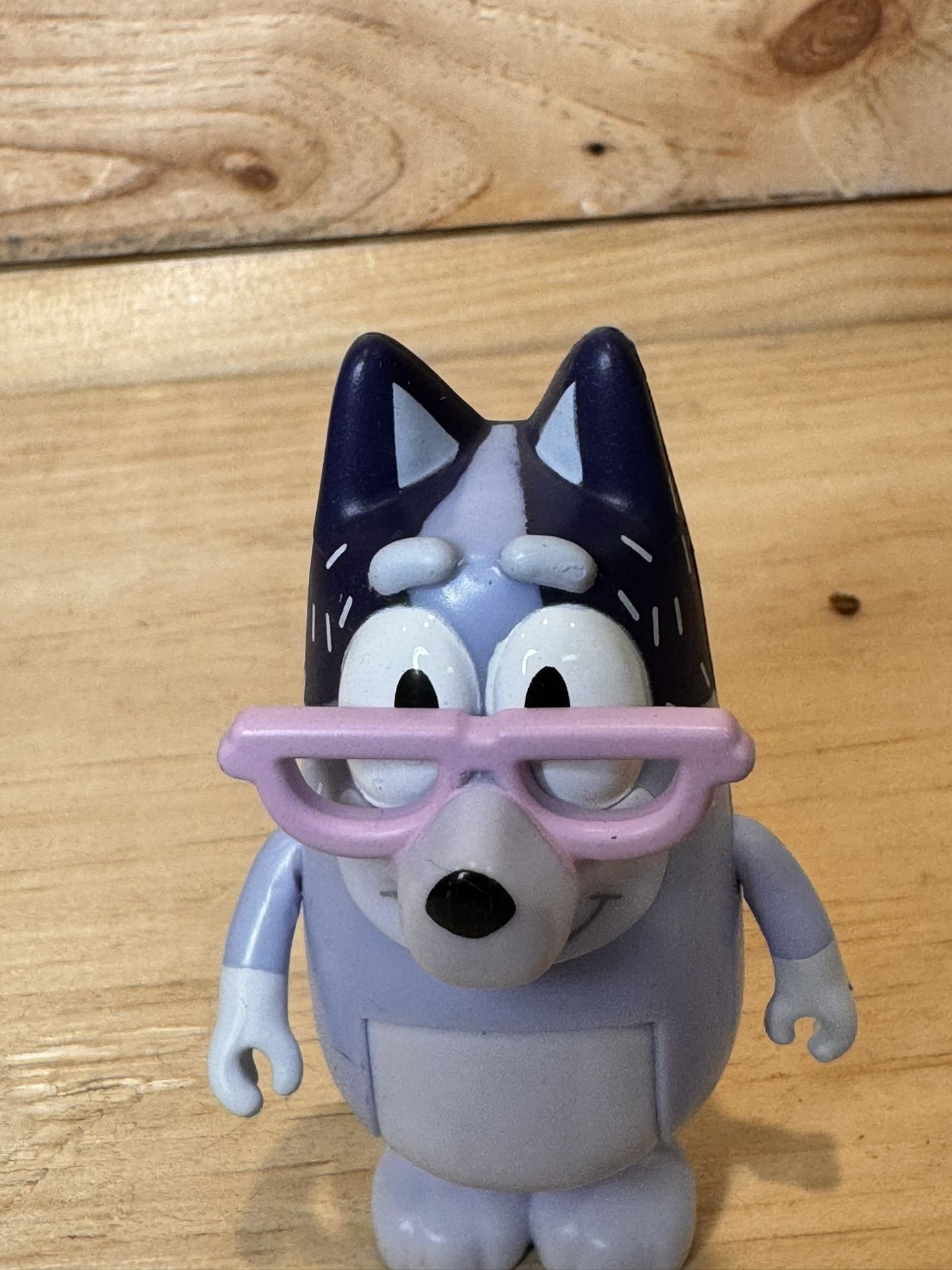 Bluey NANA Figure Grandma Chris Glasses Blue Extended Family Heeler