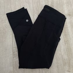 Lululemon Athletica Pace Rival Crop Legging, Black, Size 6