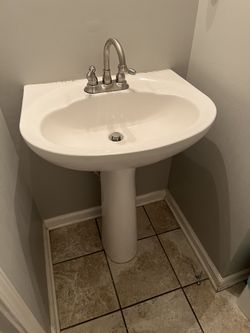 Pedestal Sink