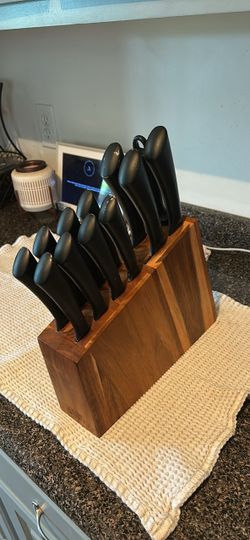 Knife Set with Wooden Block - Thyme & Table