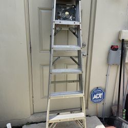 6 foot aluminum ladder