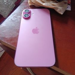 iPhone 16+ (Pink)
