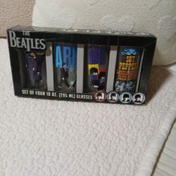 2012' Apple Corp. TALL Set Of 4.  10oz.Glases  THE BEATLES     Now $30.00. 